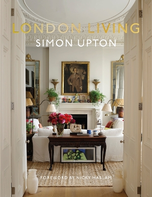 LONDON LIVING: TOWN AND COUNTRY HC