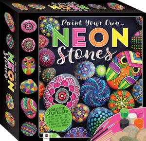 PAINT YOUR OWN NEON STONES - ΓΙΑ ΕΝΗΛΙΚΕΣ (24 + 4 ΜΕΓΑΛΕΣ ΠΕΤΡΕΣ, 2 ΑΚΡΥΛΙΚΑ ΧΡΩΜΑΤΑ, 3 ΦΩΣΦΟΡΙΖΟΝΤΑ ΧΡΩΜΑΤΑ, 2 ΠΙΝΕΛΑ   5 ΞΥΛΑΚΙΑ ΓΙΑ ΖΩΓΡΑΦΙΚΗ ΚΟΥΚΚΙΔΩΝ)